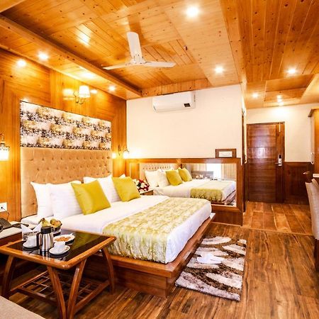 Suryansh Regency Manali Centrally Heated Air Cooled With Private Balconies Manāli Εξωτερικό φωτογραφία