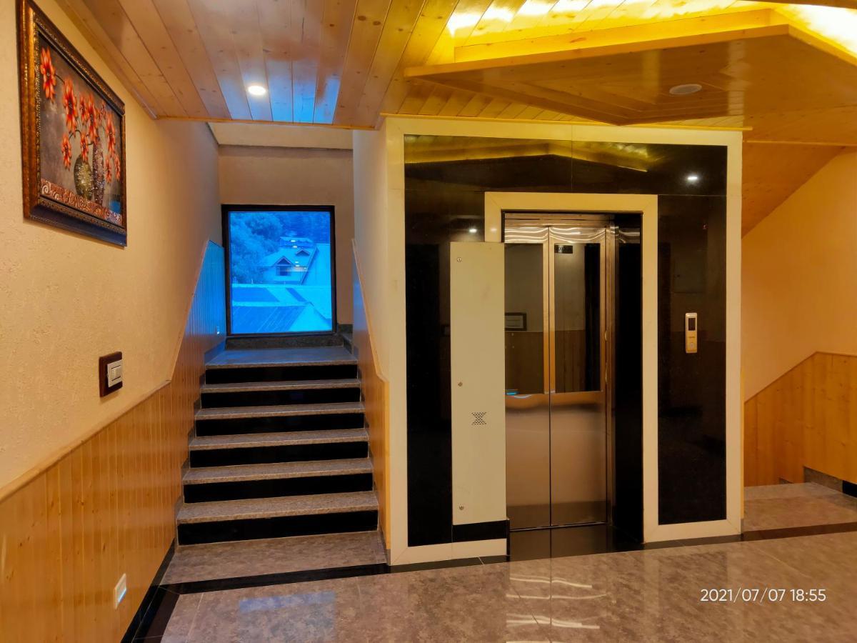 Suryansh Regency Manali Centrally Heated Air Cooled With Private Balconies Manāli Εξωτερικό φωτογραφία