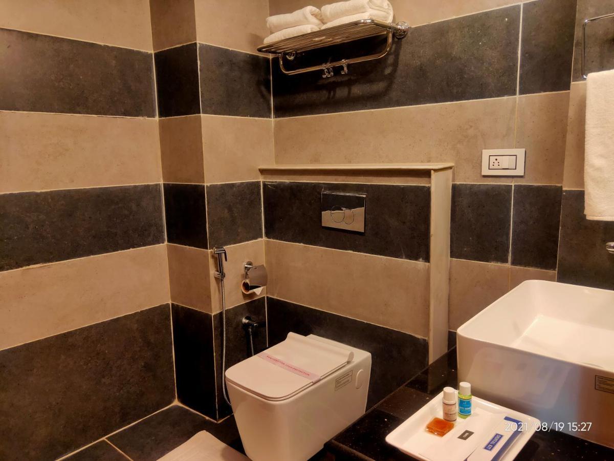 Suryansh Regency Manali Centrally Heated Air Cooled With Private Balconies Manāli Εξωτερικό φωτογραφία